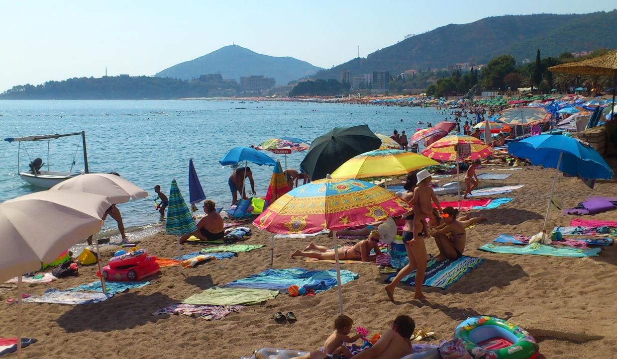 budva paragliding the charm of montenegro 10