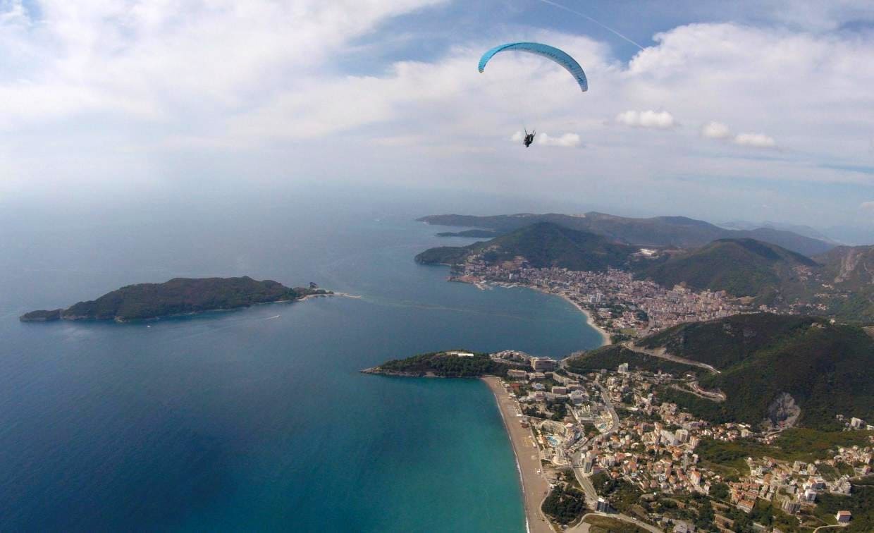 Discover Montenegro's Paragliding Marvels