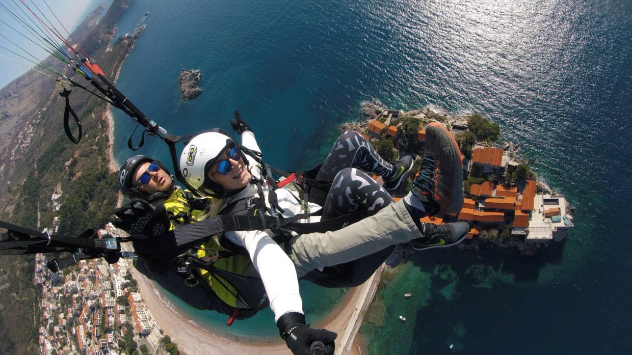 Great review about paragliding in Montenegro